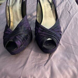 Stuart Weitzman Heels Black Purple Brocade - Size 9